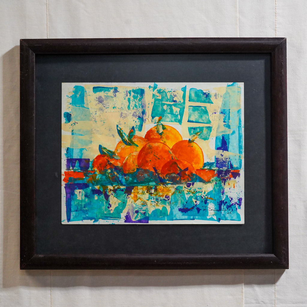 Pintura abstracta con naranjas al frente