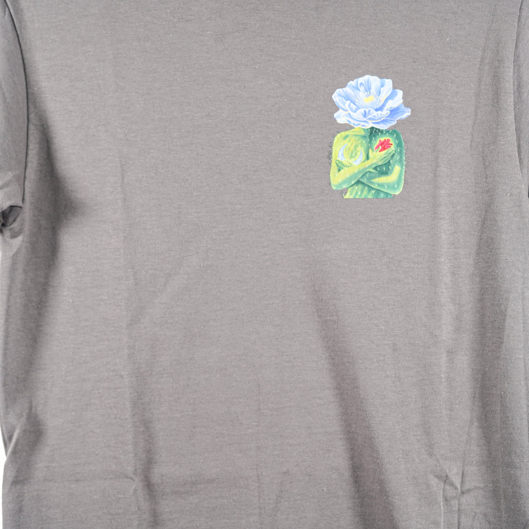 Mujer Cactus — Wearable Art T-Shirt (Size S)